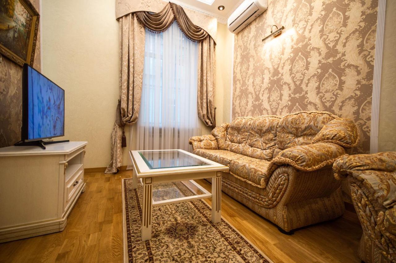Kyiv Classic Apartment Exterior photo
